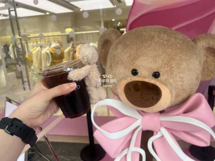 곰돌이 카페 13DE MARZO 웨이팅 없는 상하이 신천지점