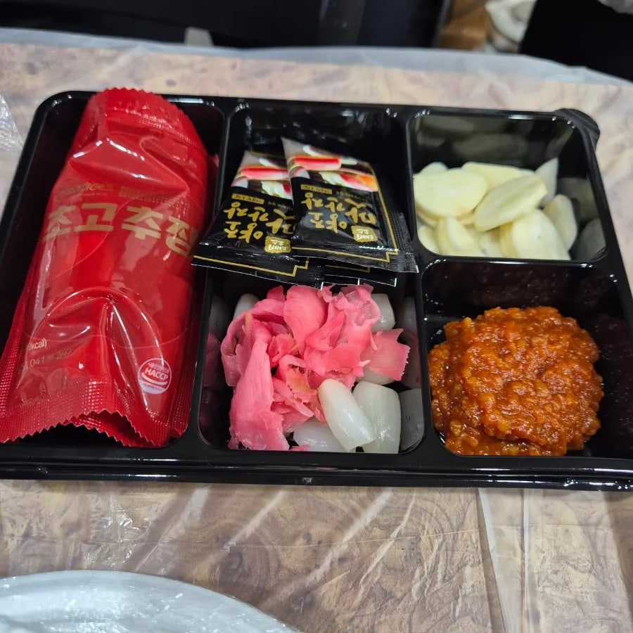 초연회수산물 사진 2