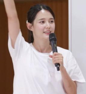  ️ '인간극장' 그 아이들이 벌써?! 13남매 남보라네, 역대급 스케일의 가족 체육대회 개최!
