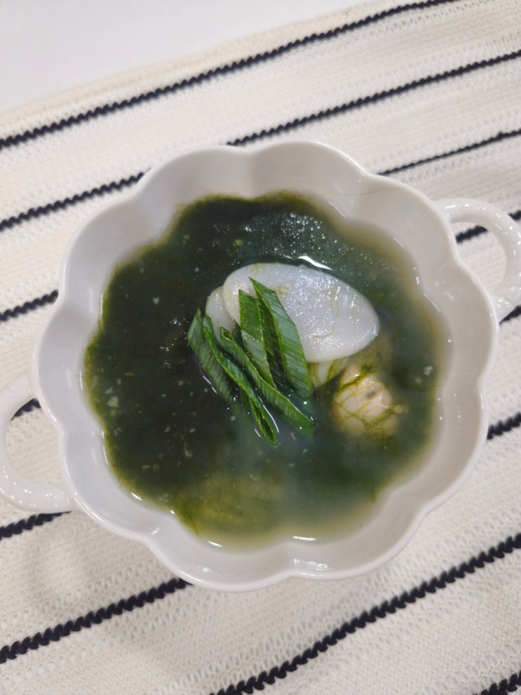  겨울 제철 요리 매생이굴국 굴떡국 끓이는법 황금 레시피
