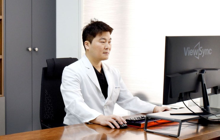  안양여성탈모치료 (모낭주사), 가늘어지는 모발을 그냥 두면 안 되는 시점은?