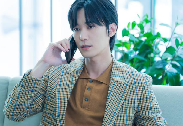 러브미 주도현 배우 장률 나이 프로필 필모그래피 인스타 총정리