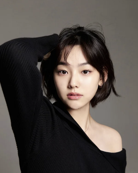 여자컷트펌 거지존 강미나단발 에서 중단발 넘어가는 안뻗치는 헤어스타일