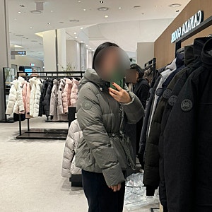 여자 겨울 패딩 추천: 캐나다구스 숏패딩 몽고메리 vs 롱패딩 미스티크 퍼퍼 시착 후기 및 가....