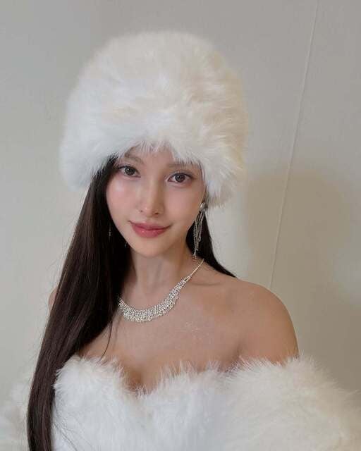 카라 규리 새하얀 퍼로 '겨울여신' 비주얼 선보여