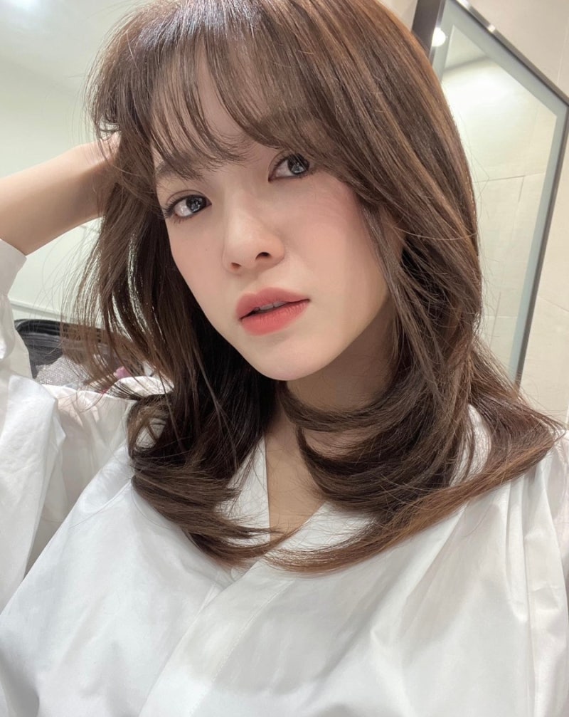 김세정 중단발 레이어드컷 분석 송파동 미용실 가락동 미용실 송파역 미용실 헬리오시티상....