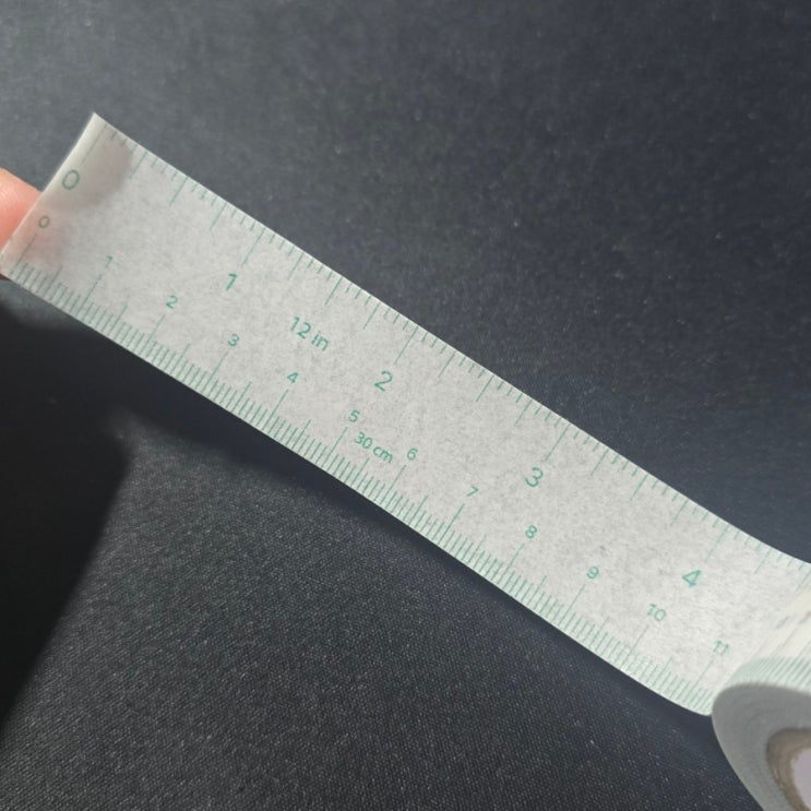  다이소_마스킹테이프 형식의 수예용 눈금자 테이프