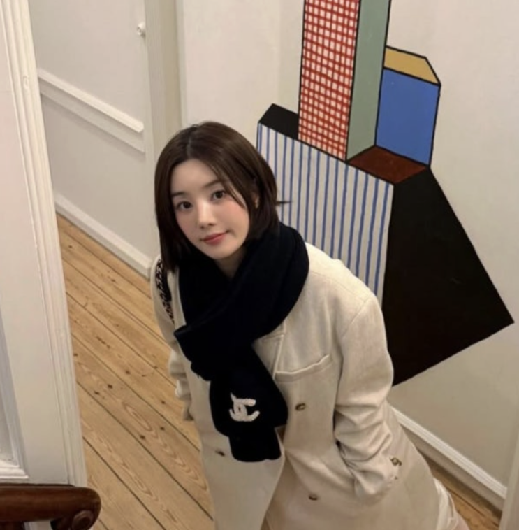 가방이 천만원? 샤넬백 25 미디엄 멘 26억 건물주 아이돌 누구?