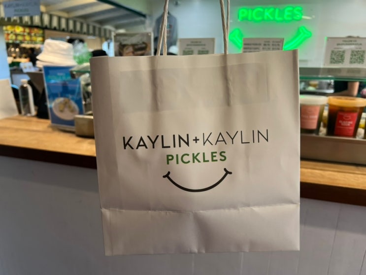  LA 파머스마켓 Pickles 피클,Bob's Coffee&Doughnuts 도넛 추천