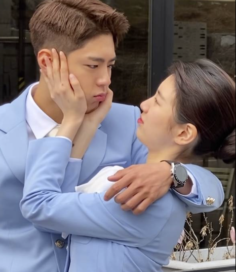 승무원머리하는법 간호사머리망 무슨차이