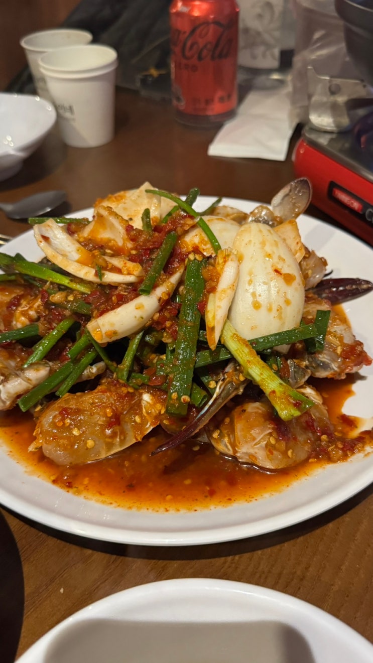  학동맛집 | 중독성있는 매운꽃게무침계의 엽떡 <학돌이네 논현점>