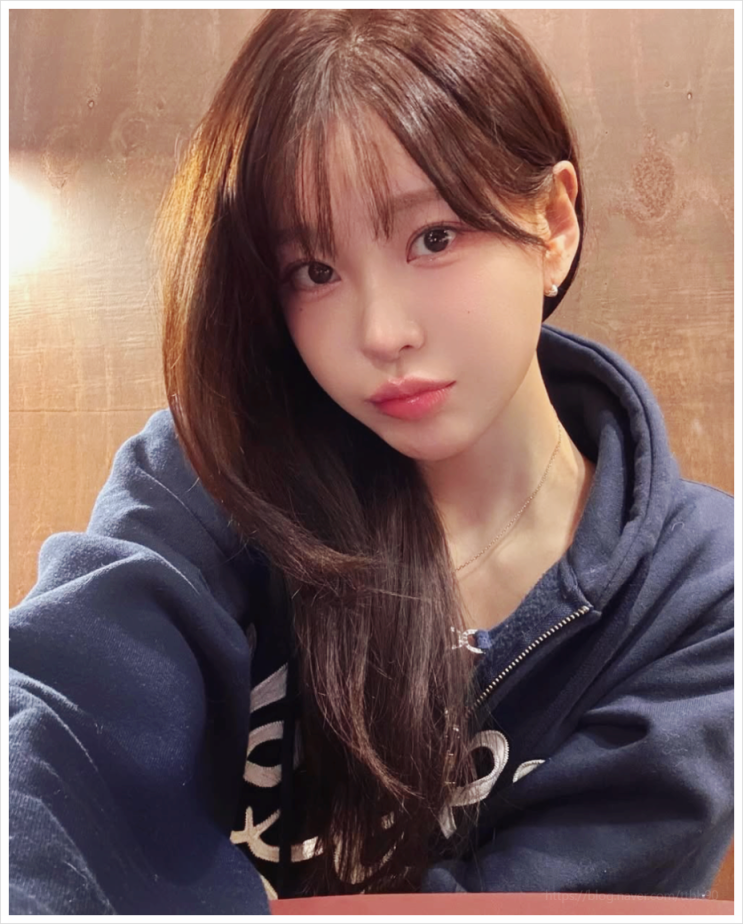  스포츠와 경제를 잇는 독보적 아우라, 김윤희 아나운서의 완벽한 변신과 매력 분석