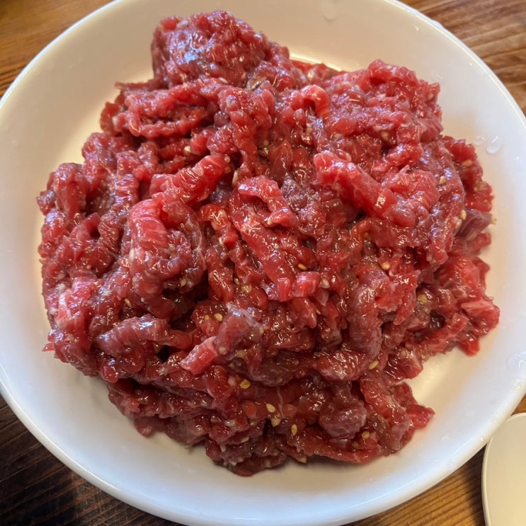 경북 영양 맛집 육회 시장식육점 정육점 포장