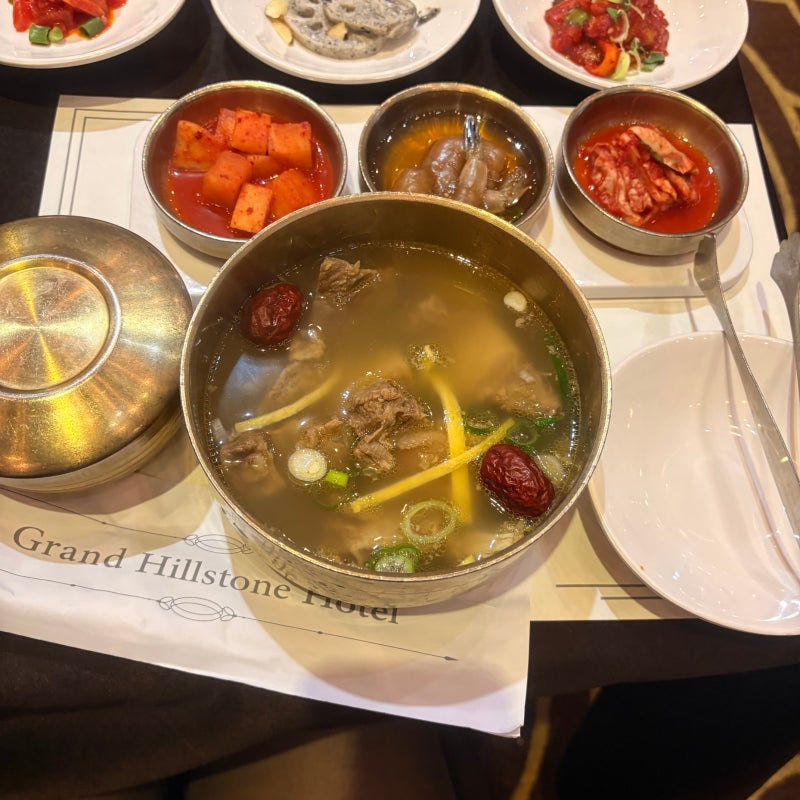 전주 '그랜드힐스턴' 세인트홀 하객 식사 후기 (갈비탕/뷔페/주차장)