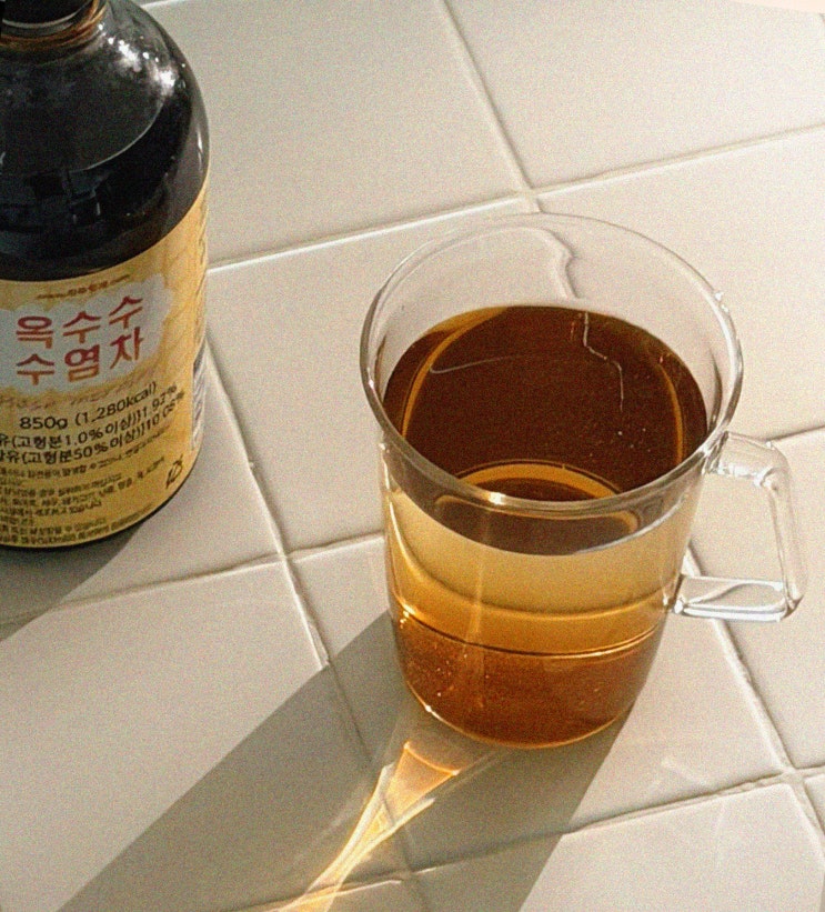  하루 2L 물 마시기 습관 '하루헛개 옥수수수염차원액'으로 간편하게