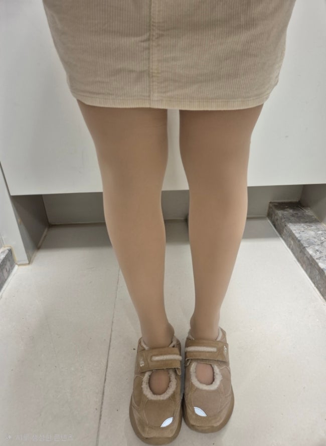 너무 얇지 않은 고탄력 여성 겨울 팬티스타킹 / 레그몰 고탄력 팬티스타킹 살색