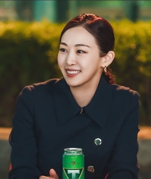   아기가 생겼어요 김다솜 호텔리어 변신! 홍종현과 핑크빛 썸 타나요