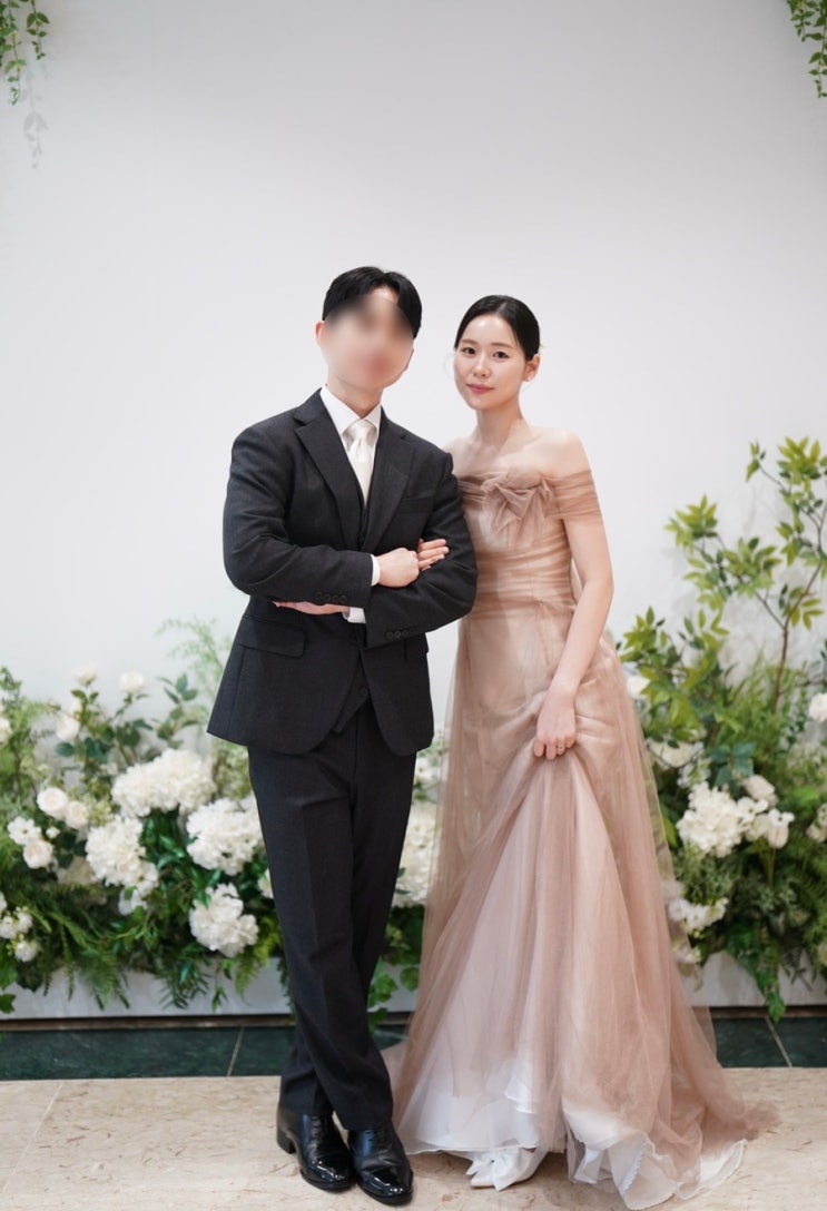  셀린아뜰리에 2부드레스 아이유드레스 연회장 후기