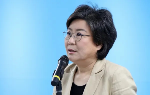 이 대통령, 기획예산처 <b>장관 후보자</b> ‘보수 3선’ 이혜훈 지명