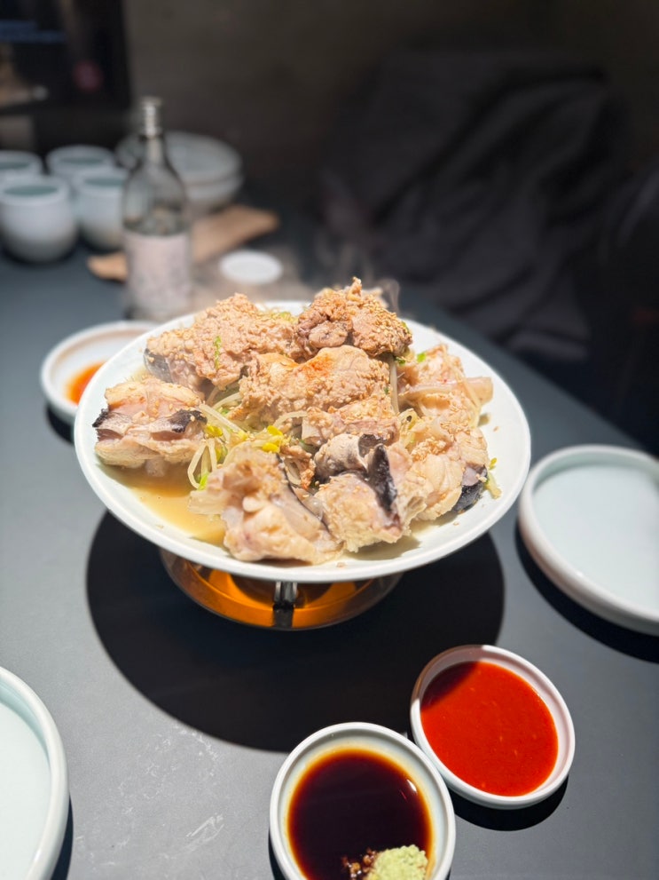  부산광안리해수욕장술집 아구수육 민락이색데이트숨은맛집 : 술찬제비