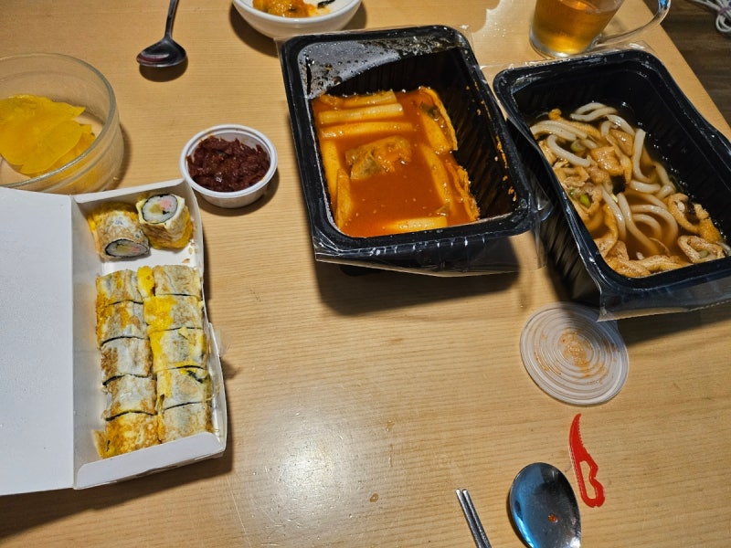 봉천동 김밥 맛집 '진순자 김밥' 계란말김밥(꼬마김밥), 우동, 떡볶이 내돈내산 후기 아이들....