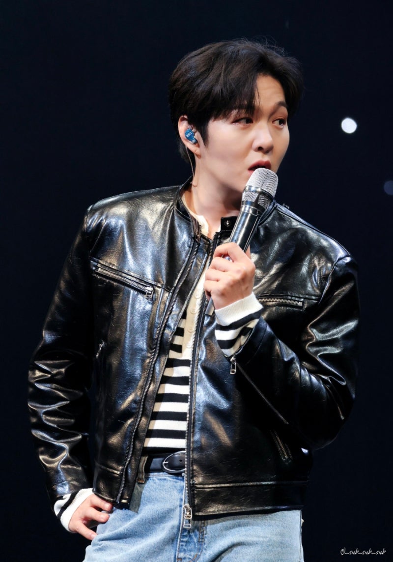 이창섭 리즈 언제인가요? 고화질 배경화면 사진모음 덕질 연말정산