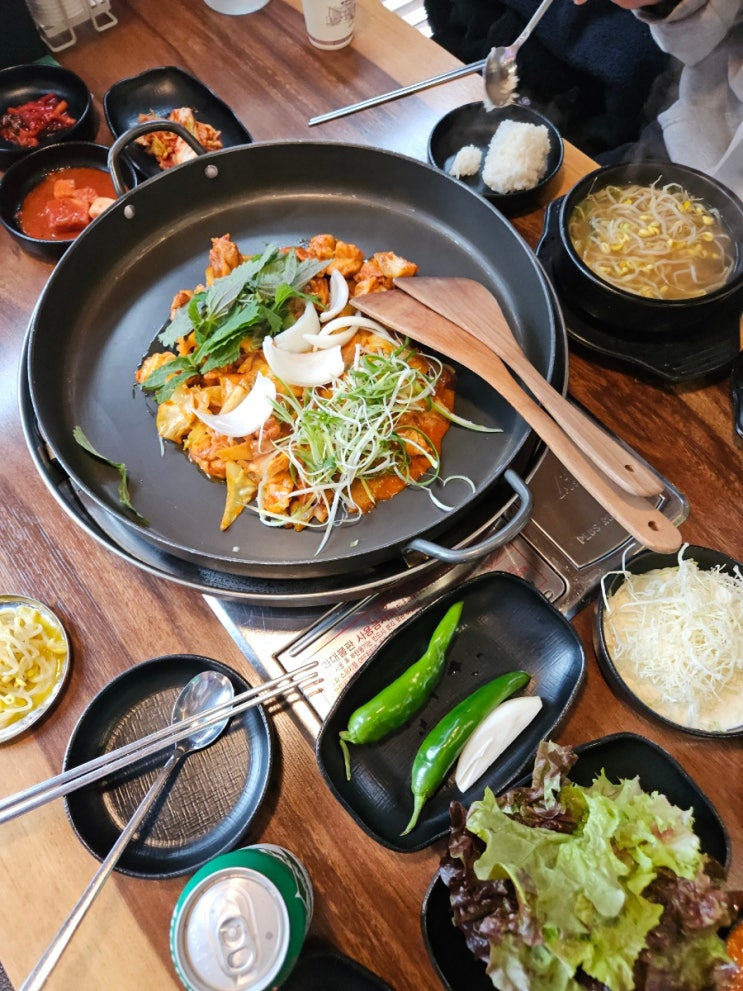  가족외식하기 좋은 청라닭갈비 백년춘천닭갈비 추천드려요