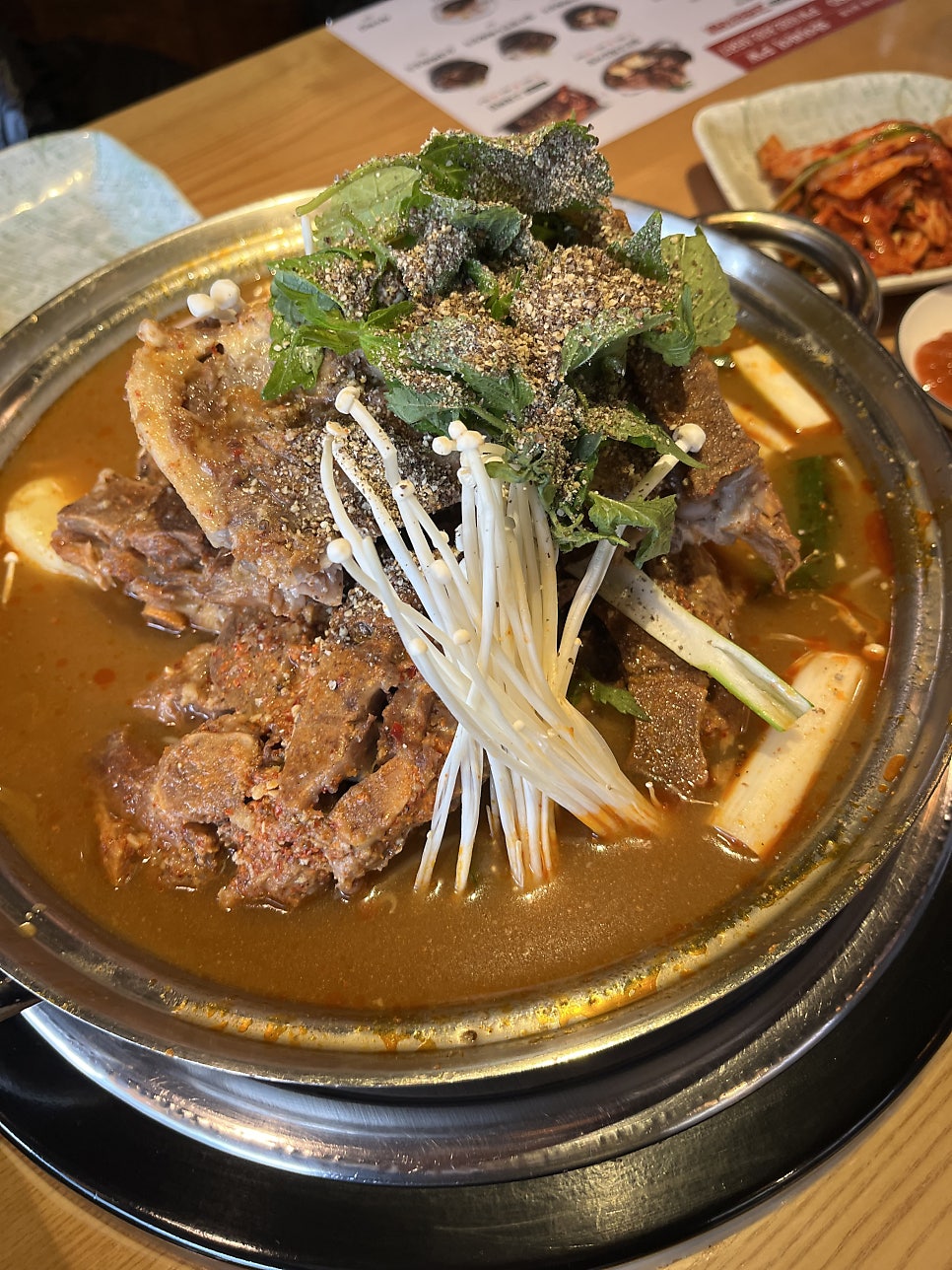 고래감자탕 송도점 사진 6