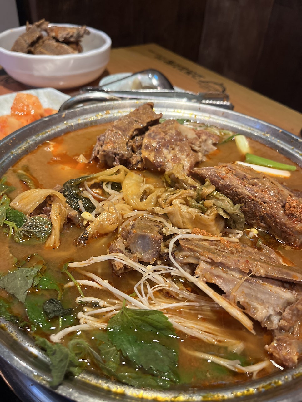 고래감자탕 송도점 사진 4
