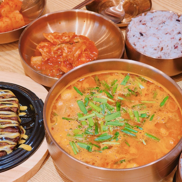  김포 국밥 맛집 열정국밥 김포사우점 얼큰 칼칼한 국밥 매운맛 3단계(feat. 손경제 커피타임)