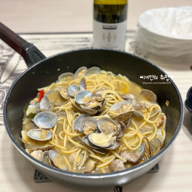 바지락 술찜 파스타 레시피 마켓컬리 콜린스 다이닝 밀키트