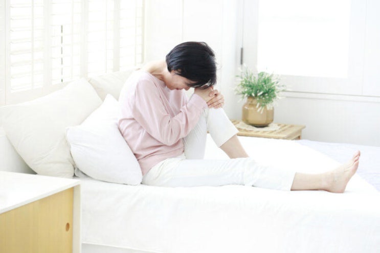 우울증, 탈모도 이것 때문? 몸속 면역 체계 흔들릴 때 나타나는 징후