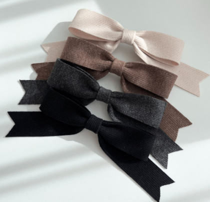 여성스러움을 더해줄 데일리 악세사리 쇼핑몰 !