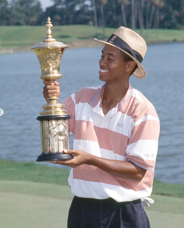 PGA 세계랭킹 1위 스카티 셰플러는 타이거 우즈를 넘었을까? 데이터로 본 신구 황제 격돌!