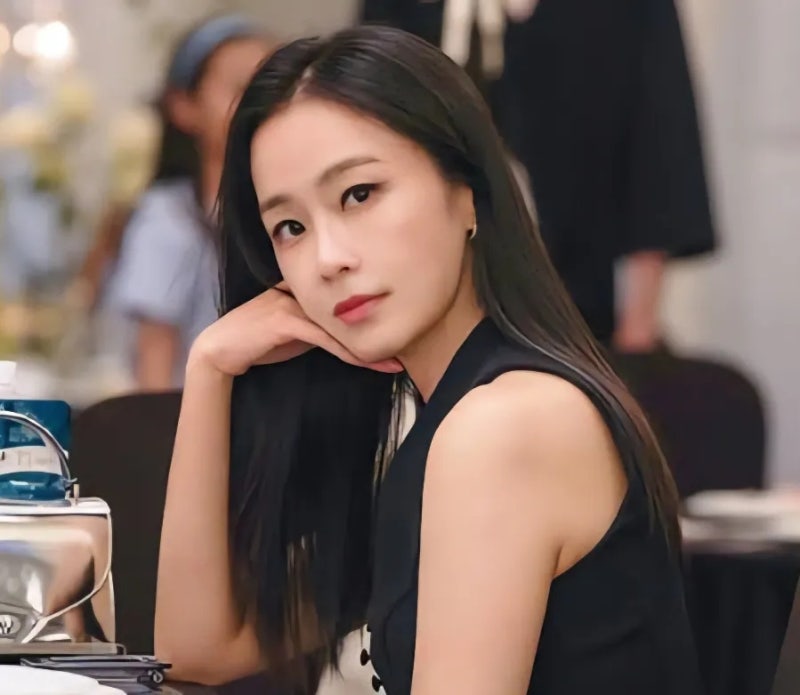 배우 홍수현 프로필 총정리: 나이, 키, 리즈 시절부터 드라마 ‘보물섬’ 서동주 변신까지
