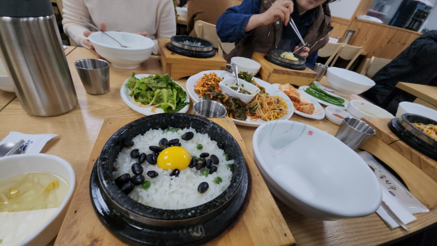 팔보돌솥밥전문 사진 2