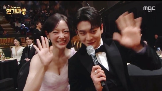 2025 mbc 연기대상 김세정 강태오 베스트 커플상 드레스 드라마 사극 인스타 프로필 이강달