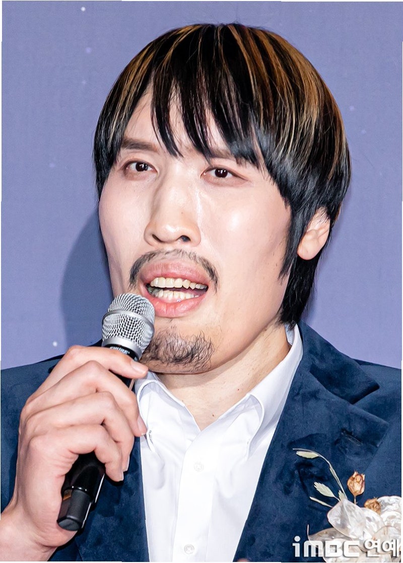 최홍만, '골리앗'의 반전 매력! 46kg 유튜버와 '극과 극' 우정 쌓기