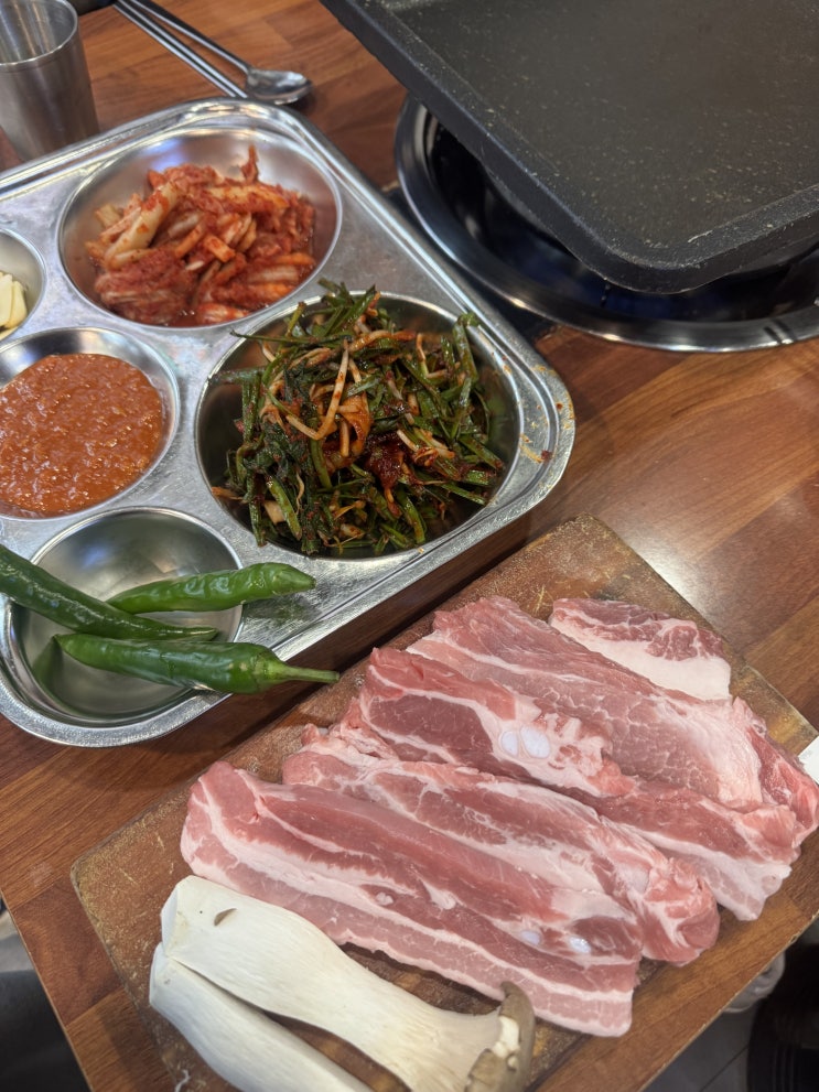  서현역맛집 추천 - 신선함이 다른 부추삼겹살 서현1호점