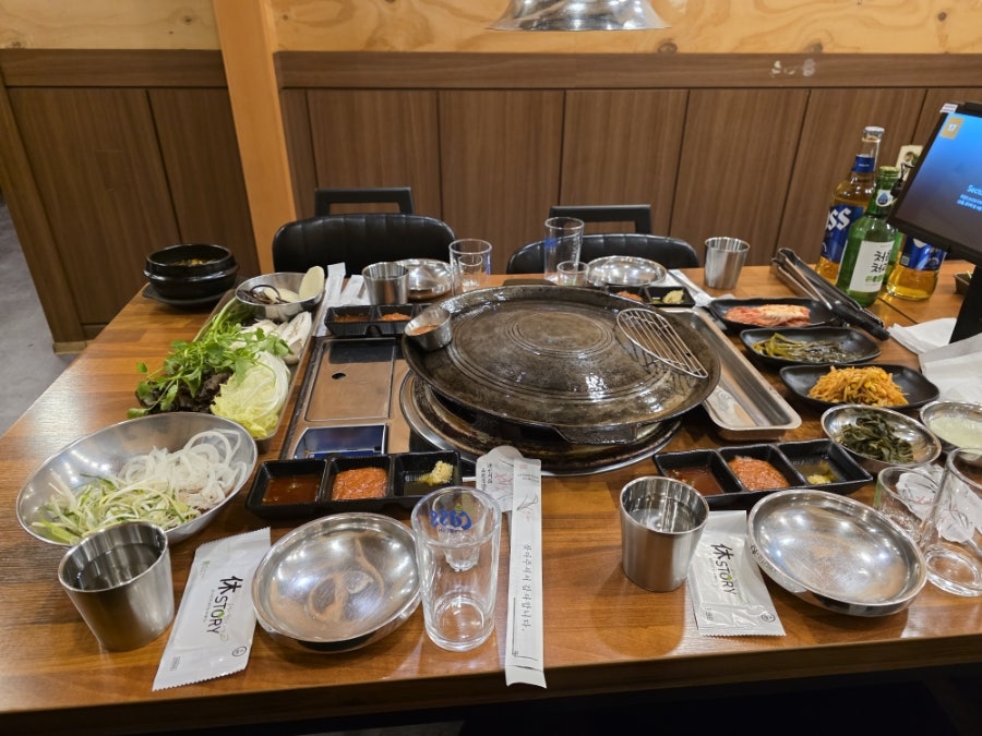 교동솥뚜껑 삼겹살 동해점 사진 1