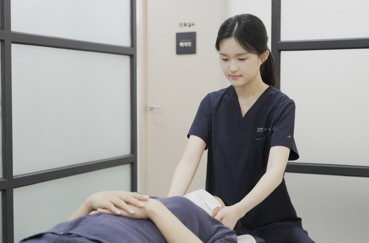 흉곽출구증후군의 발생 원인과 한의원에서의 치료 방법