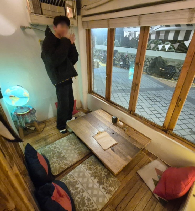  서울 돌곶이역 와인바 '지구별여행자' LP뮤직, 와인 4만원 부터 가성비 좋은 아늑하고 분위기 좋은 데이트