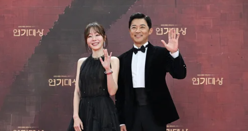 안재욱·엄지원, 2025 KBS 연기대상 대상 수상 의미