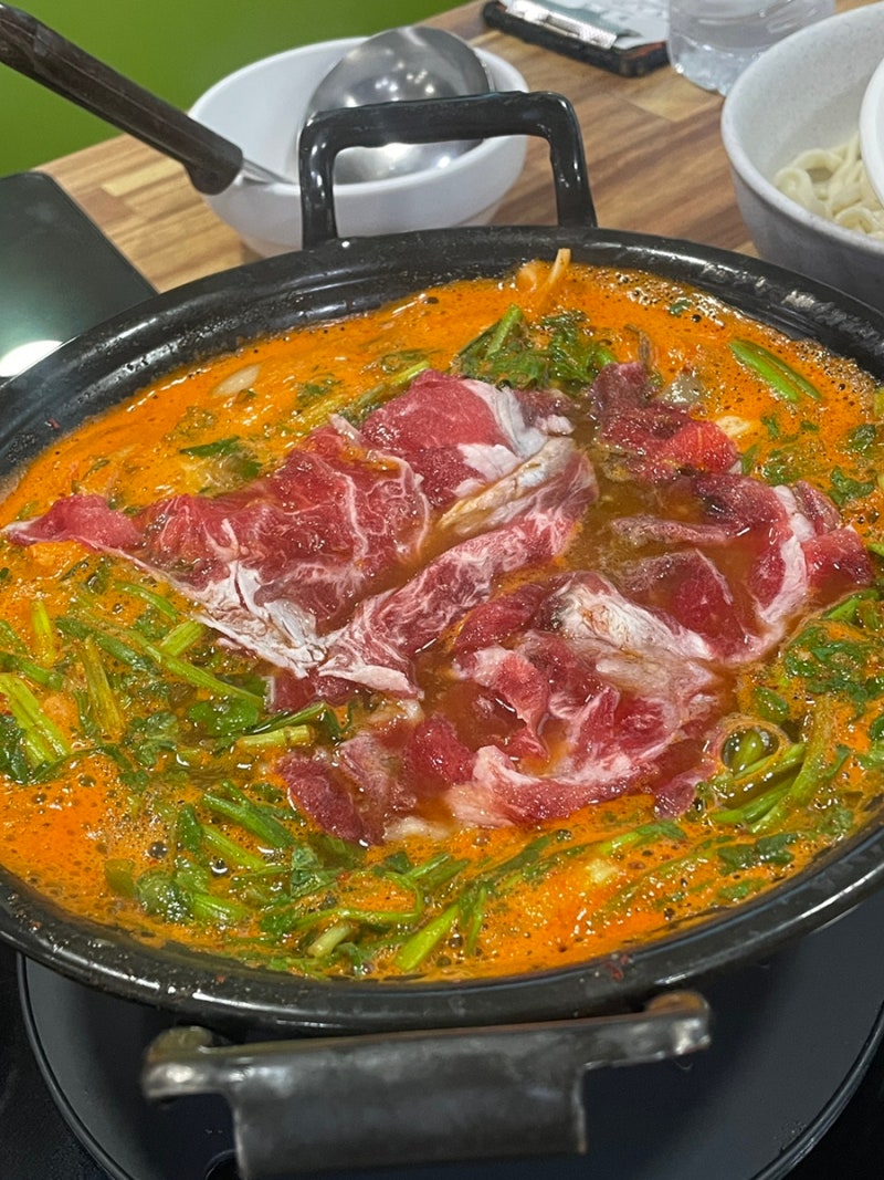 포항 이동 “등촌샤브칼국수” 현지인 맛집 볶음밥은 필수