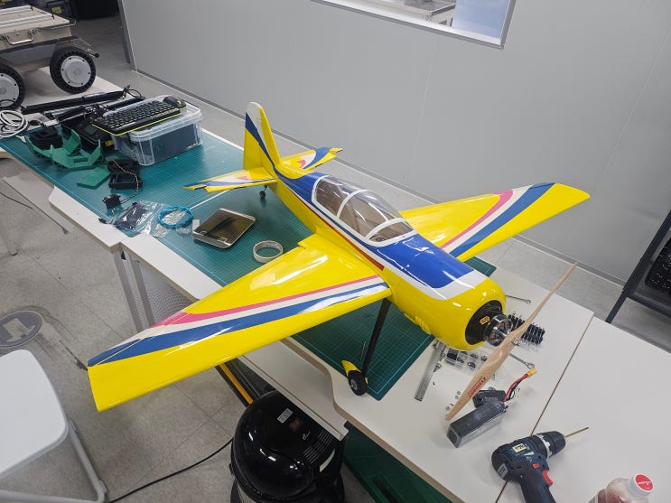  하비킹 파이버글라스 YAK-54 .46 근황