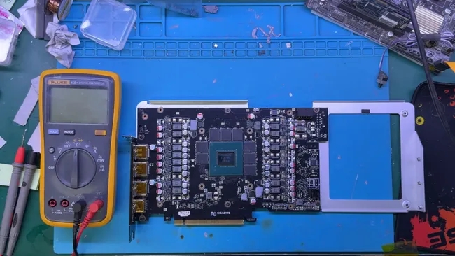  DRAM 부족 사태로 가짜 GPU 사기가 급증, 중국 사기꾼들  RTX4080에 가짜 VRAM이 장착된 RTX 3060 모바일칩까지