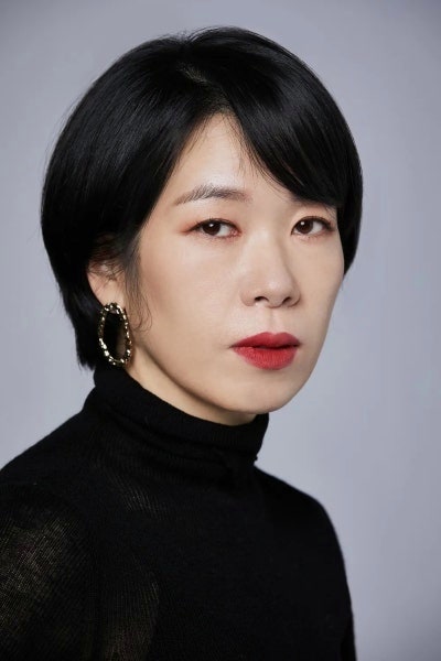 염혜란 프로필 나이 리즈 남편 딸, '유퀴즈' 화제의 주인공! 그녀의 연기 인생과 가족 이야기