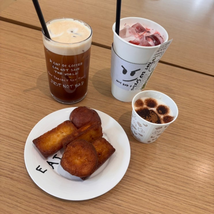  반려동물 동반가능 한남동 버터떡 맛집 낫배드커피 무료 주차 및 추천 메뉴