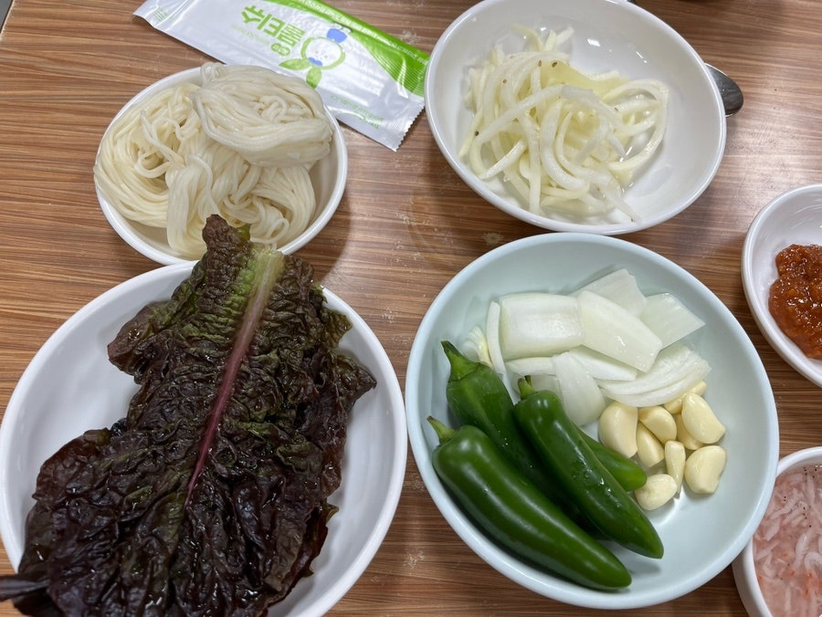 돌고래돼지국밥 사진 6