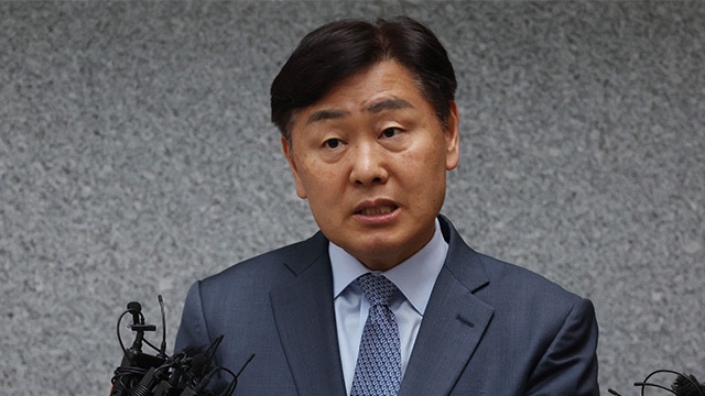 <b>김관영</b> 전북지사 <b>제명</b>, 민주당 초강수…전북지사 선거판 완전히 흔....
